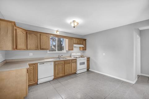 867 S Elm Ave, Kankakee, IL 60901 photo 6