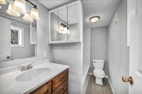 867 S Elm Ave, Kankakee, IL 60901 photo 7