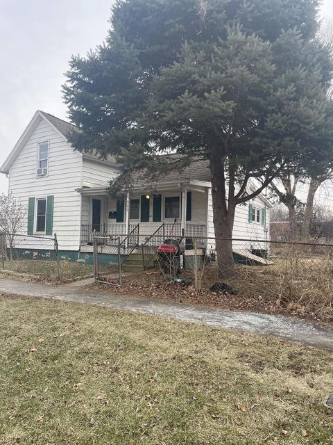 309 E Hill St, Champaign, IL 61820 photo 2