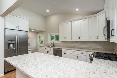 310 Voltz Rd, Northbrook, IL 60062 photo 3