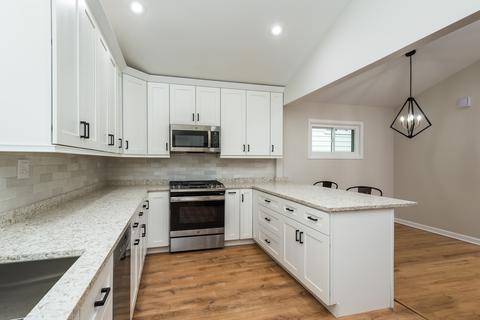 310 Voltz Rd, Northbrook, IL 60062 photo 6