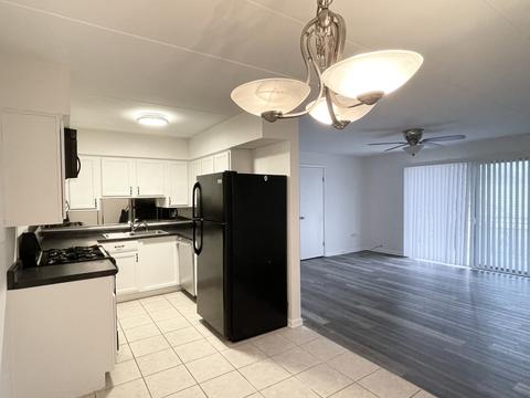 18361 Torrence Ave #1B, Lansing, IL 60438 photo 7