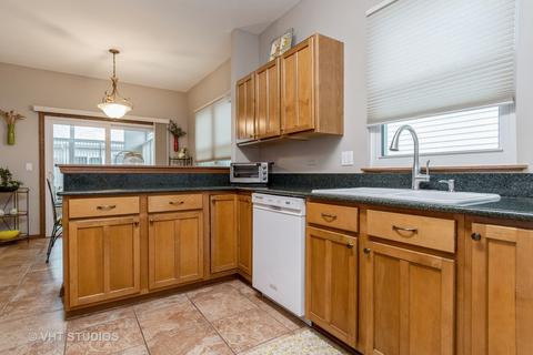 13628 S Redbud Dr, Plainfield, IL 60544 photo 4