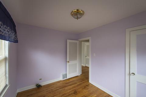 1069 S Wolf Rd, Des Plaines, IL 60016 photo 3
