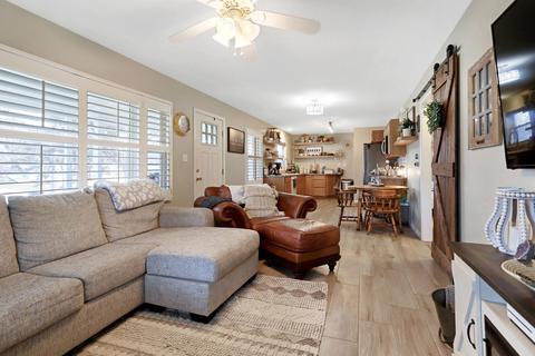 311 E Main St, Tolono, IL 61880 photo 9
