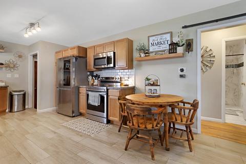 311 E Main St, Tolono, IL 61880 photo 10