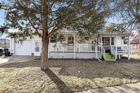 311 E Main St, Tolono, IL 61880 photo 1