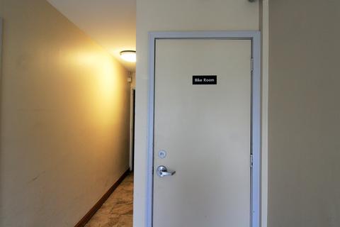 9561 Dee Rd #204D, Des Plaines, IL 60016 photo 17