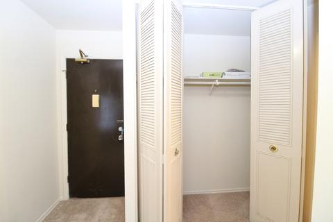 9561 Dee Rd #204D, Des Plaines, IL 60016 photo 13