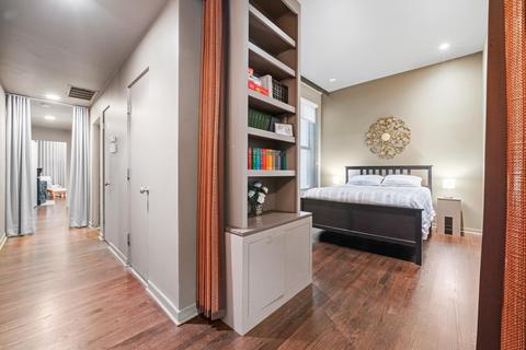 80 Elm St #2, Chicago, IL 60611 photo 19
