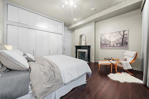 80 Elm St #2, Chicago, IL 60611 photo 14