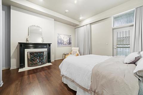 80 Elm St #2, Chicago, IL 60611 photo 15