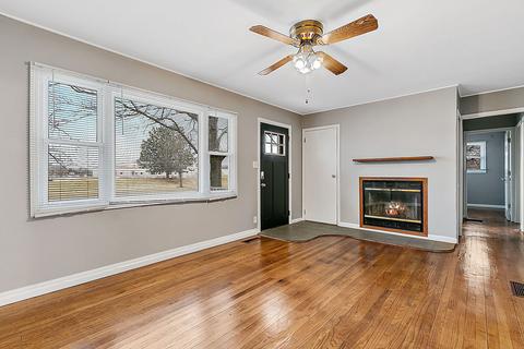 15803 S Howard St, Plainfield, IL 60544 photo 4