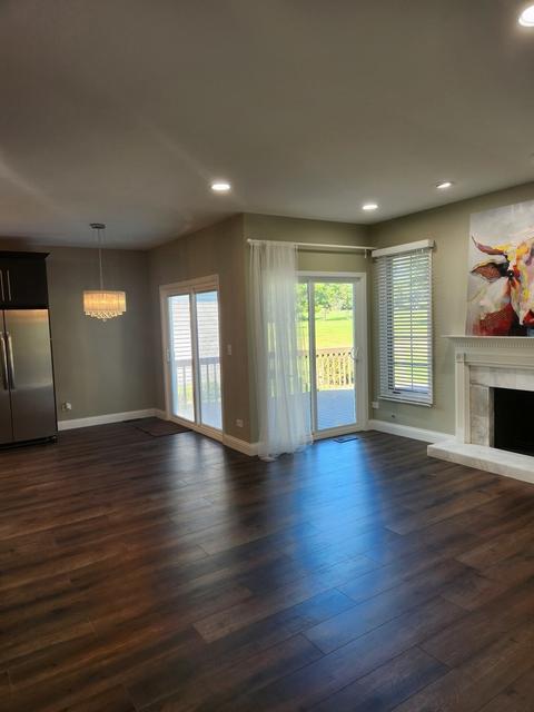 659 Rose Ln, Bartlett, IL 60103 photo 9