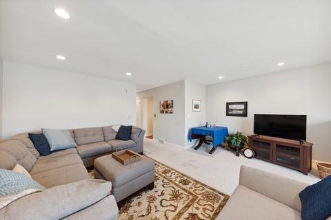 8923 Ozark Ave, Morton Grove, IL 60053 photo 10