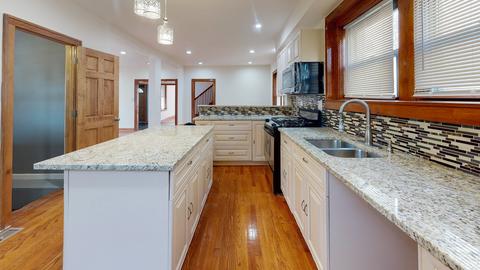 10643 S Perry Ave, Chicago, IL 60628 photo 17