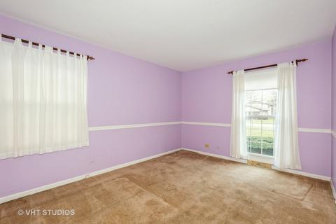 2030 Creekside Dr, Wheaton, IL 60189 photo 16