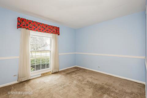 2030 Creekside Dr, Wheaton, IL 60189 photo 15