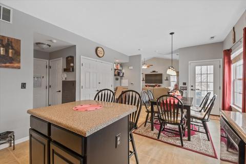 3304 Sharp Dr, Champaign, IL 61822 photo 8