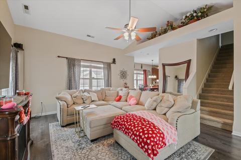 3304 Sharp Dr, Champaign, IL 61822 photo 2