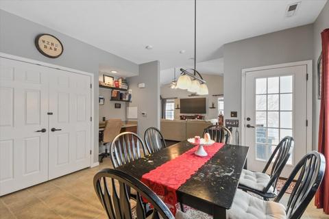 3304 Sharp Dr, Champaign, IL 61822 photo 5