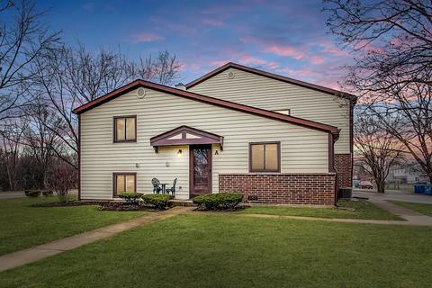 102 S Prospect Ave #A, Bartlett, IL 60103 photo 1