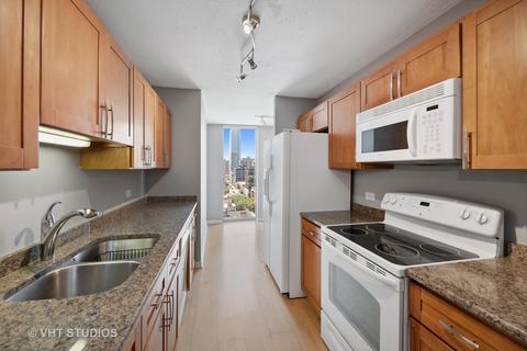 71 E Division St #1206, Chicago, IL 60610 photo 5