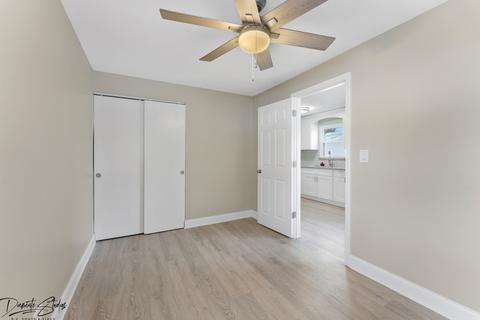 244 N Wolf Rd, Hillside, IL 60162 photo 9