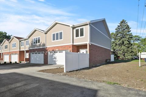 7235 W 71st St #7235-7, Bridgeview, IL 60455