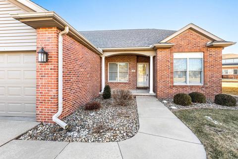 13 Arbor Ct, Bloomington, IL 61704 photo 5