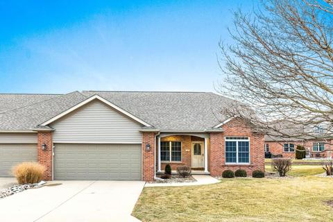 13 Arbor Ct, Bloomington, IL 61704 photo 3