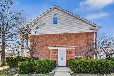 1401 Chanticleer Ln, Hinsdale, IL 60521