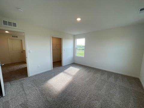 2051 Lilyana Ln, Plainfield, IL 60586 photo 15