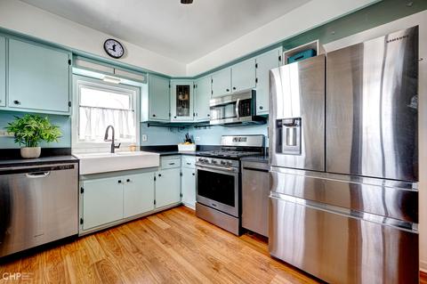 492 Kent Rd, Riverside, IL 60546 photo 9