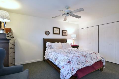 1045 Chelsea Dr, Bartlett, IL 60103 photo 21