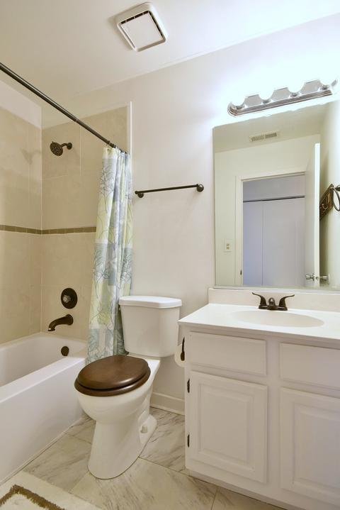1045 Chelsea Dr, Bartlett, IL 60103 photo 26