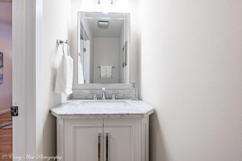 202 Chamberlain Dr, Dekalb, IL 60115 photo 8