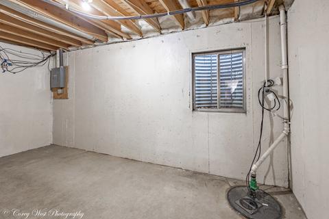 202 Chamberlain Dr, Dekalb, IL 60115 photo 24