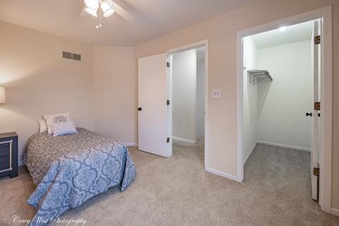 202 Chamberlain Dr, Dekalb, IL 60115 photo 13