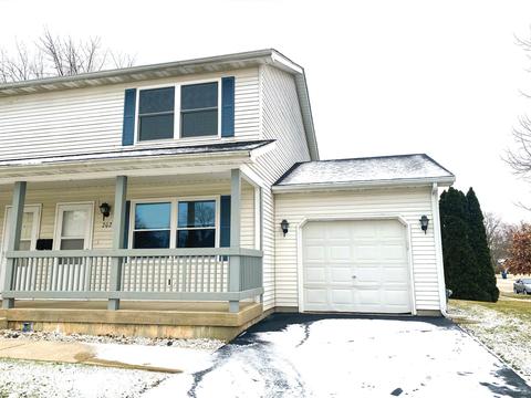 202 Chamberlain Dr, Dekalb, IL 60115 photo 1