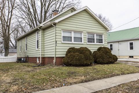 807 Bunn St, Bloomington, IL 61701 photo 19