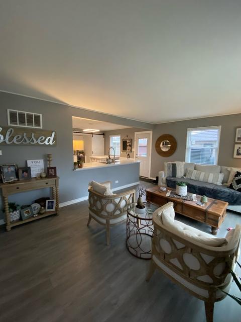 3005 Thrush Ln, Rolling Meadows, IL 60008 photo 3