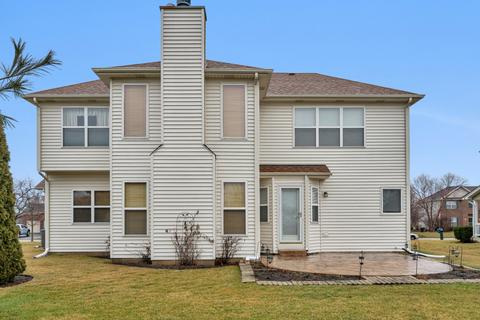 418 Hackney Ln, Oswego, IL 60543 photo 4