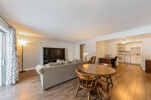 1353 Perry St #2, Des Plaines, IL 60016 photo 4