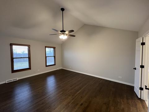 16 Chippewa Dr, Oswego, IL 60543 photo 13