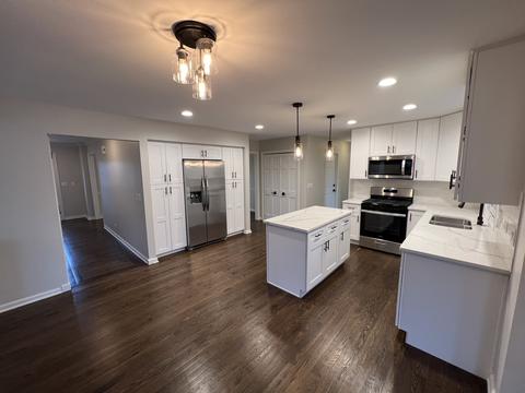 16 Chippewa Dr, Oswego, IL 60543 photo 8