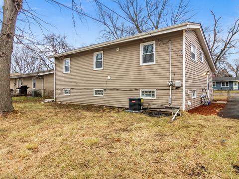 15404 Birch Rd, Markham, IL 60428 photo 3