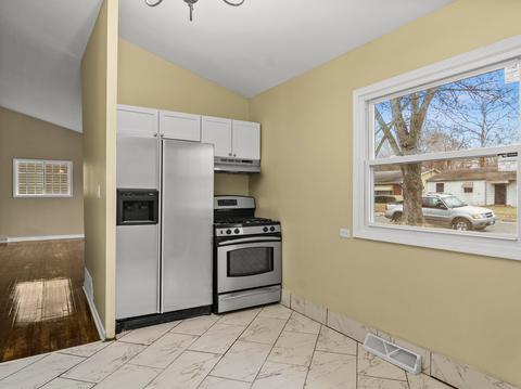 15404 Birch Rd, Markham, IL 60428 photo 9