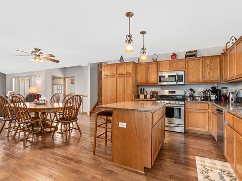 2203 Primrose Dr, Plainfield, IL 60586 photo 5