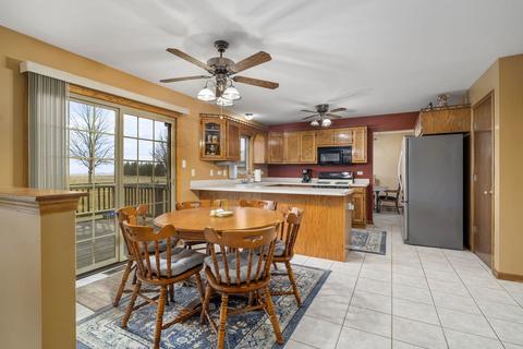 515 E Corning Rd, Beecher, IL 60401 photo 12